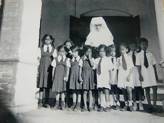 Presentation Presence in Jammu - Image 2